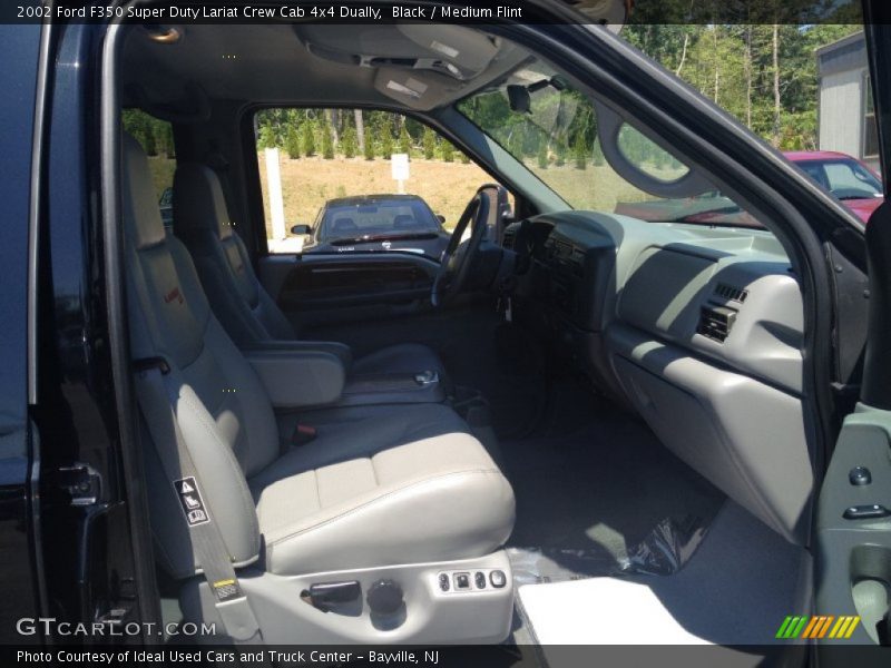 Black / Medium Flint 2002 Ford F350 Super Duty Lariat Crew Cab 4x4 Dually