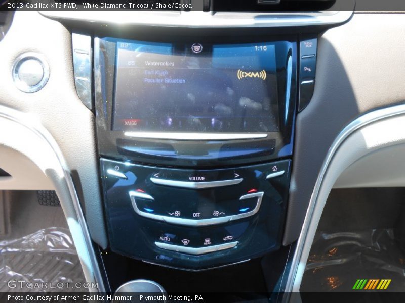 White Diamond Tricoat / Shale/Cocoa 2013 Cadillac XTS FWD