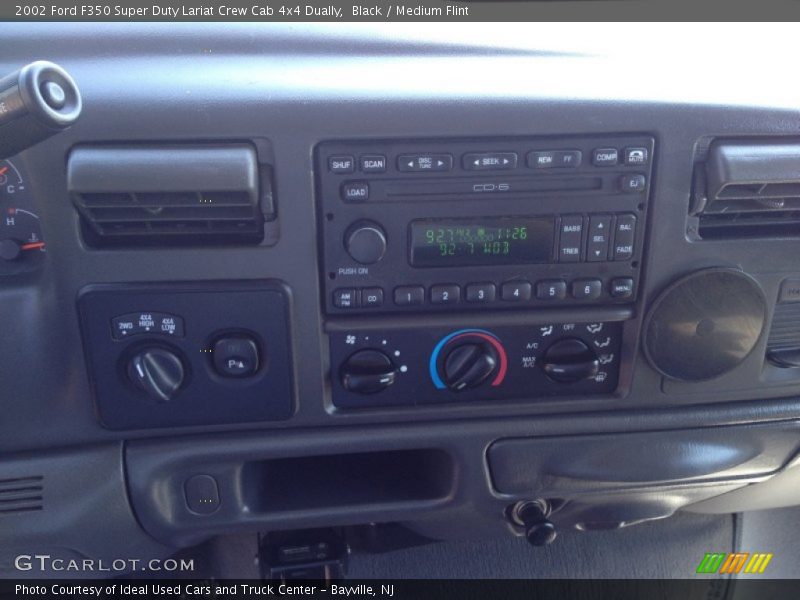 Black / Medium Flint 2002 Ford F350 Super Duty Lariat Crew Cab 4x4 Dually