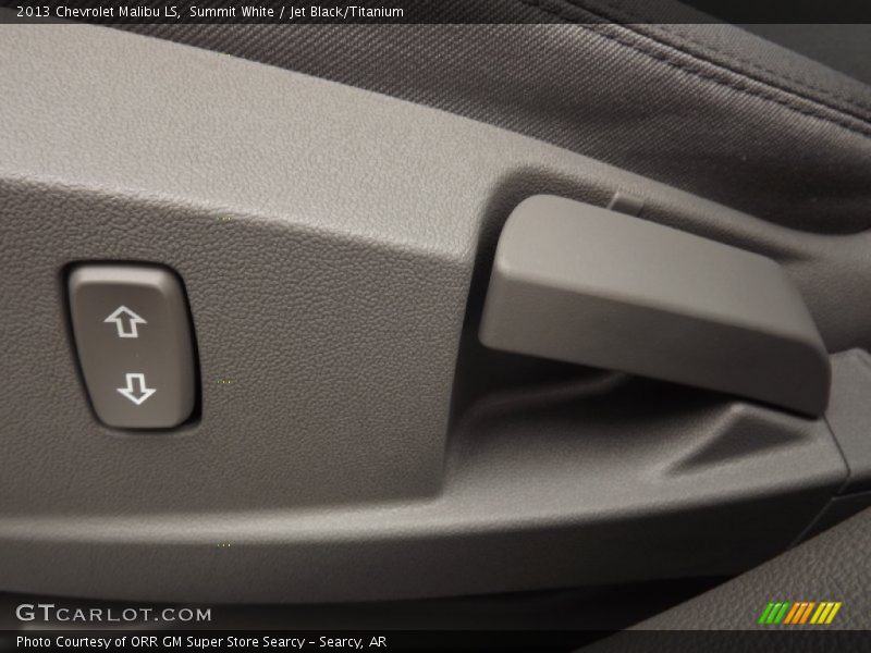 Summit White / Jet Black/Titanium 2013 Chevrolet Malibu LS
