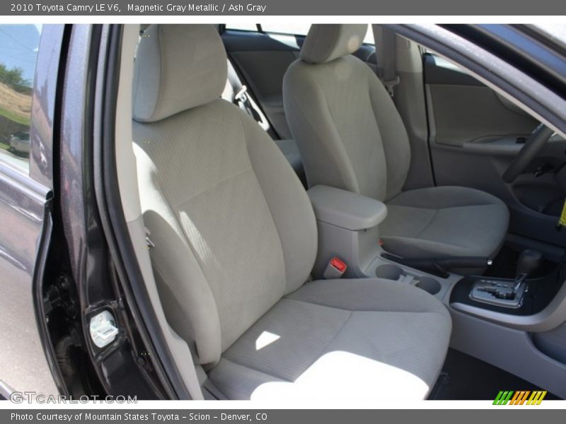 Magnetic Gray Metallic / Ash Gray 2010 Toyota Camry LE V6