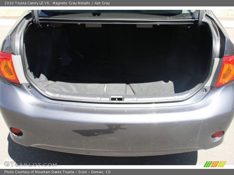 Magnetic Gray Metallic / Ash Gray 2010 Toyota Camry LE V6