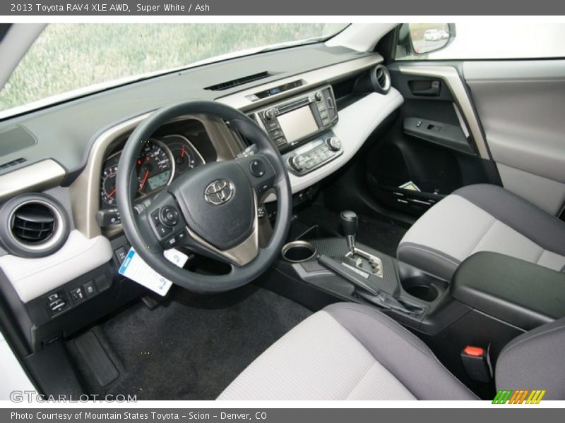 Super White / Ash 2013 Toyota RAV4 XLE AWD