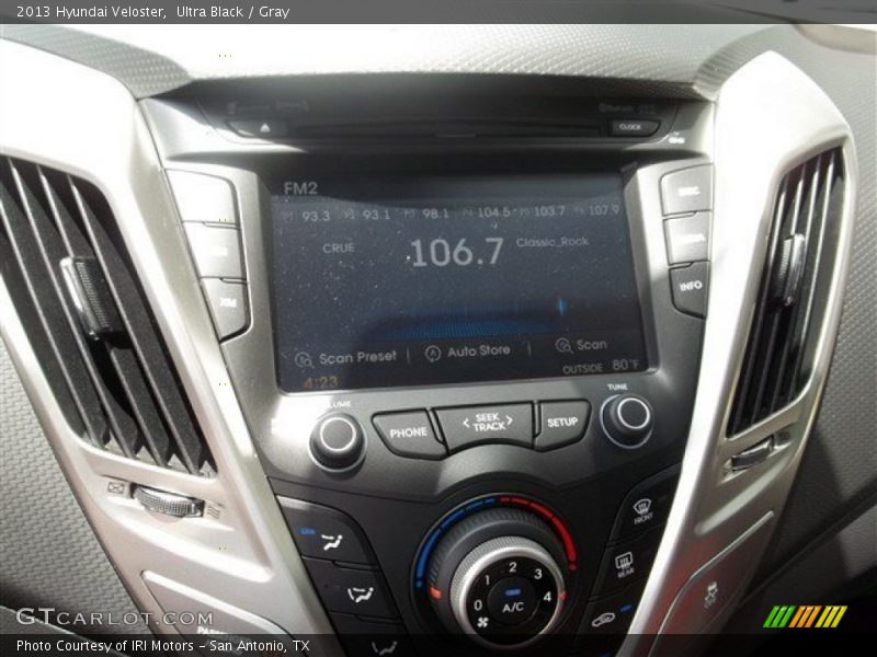 Ultra Black / Gray 2013 Hyundai Veloster