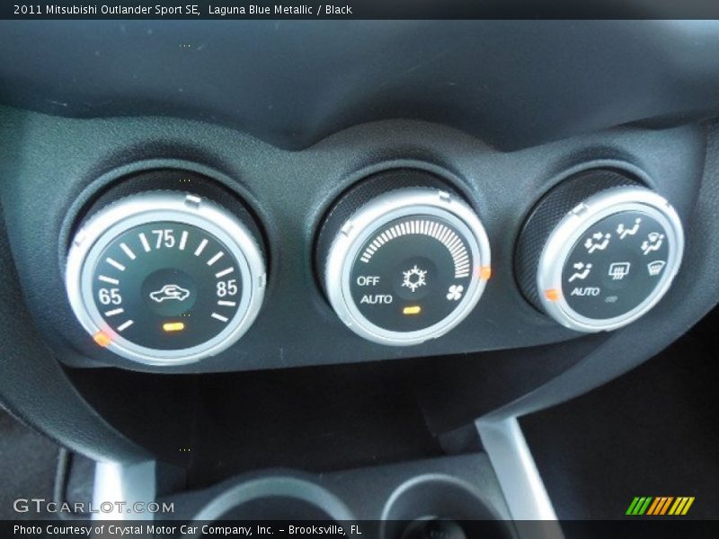 Laguna Blue Metallic / Black 2011 Mitsubishi Outlander Sport SE