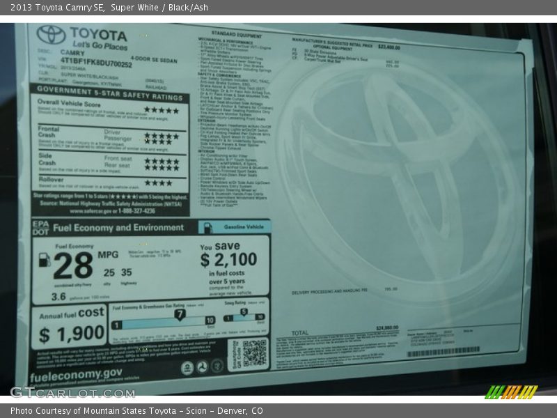 Super White / Black/Ash 2013 Toyota Camry SE