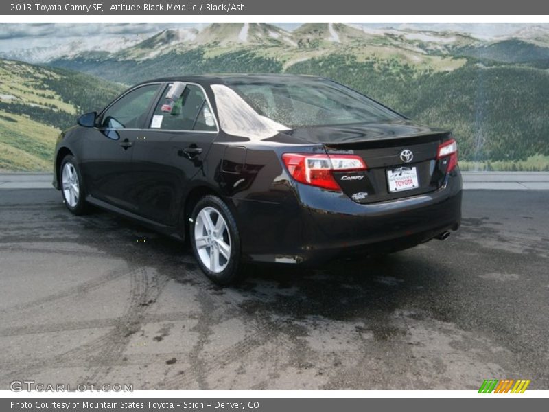 Attitude Black Metallic / Black/Ash 2013 Toyota Camry SE