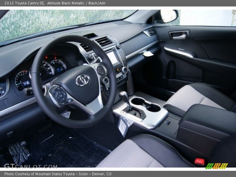 Attitude Black Metallic / Black/Ash 2013 Toyota Camry SE