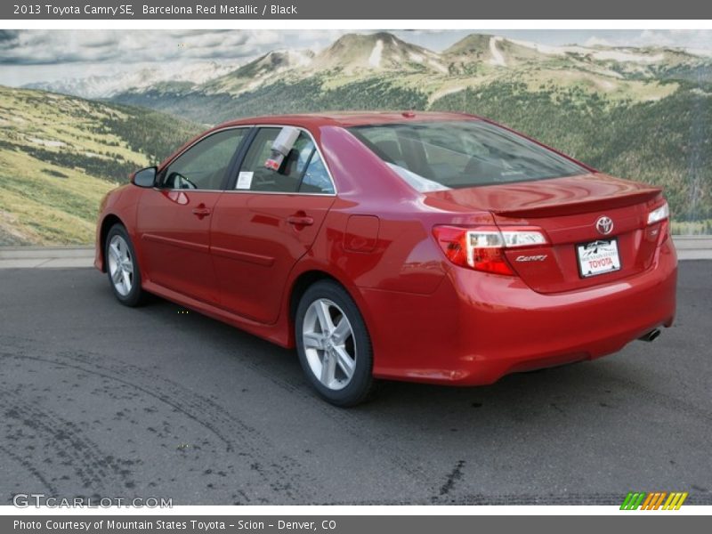 Barcelona Red Metallic / Black 2013 Toyota Camry SE