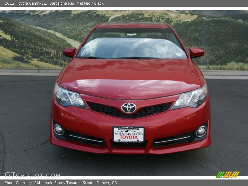 Barcelona Red Metallic / Black 2013 Toyota Camry SE