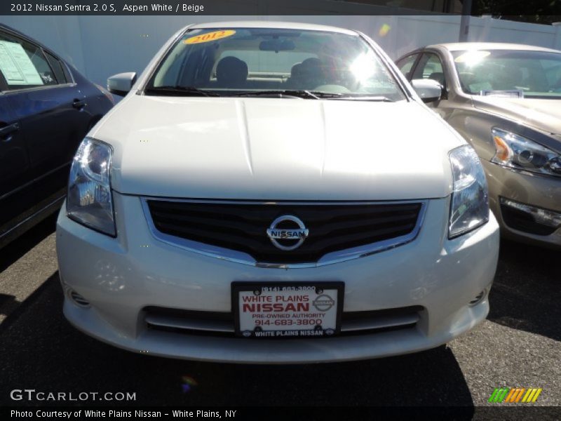 Aspen White / Beige 2012 Nissan Sentra 2.0 S