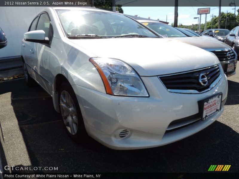 Aspen White / Beige 2012 Nissan Sentra 2.0 S