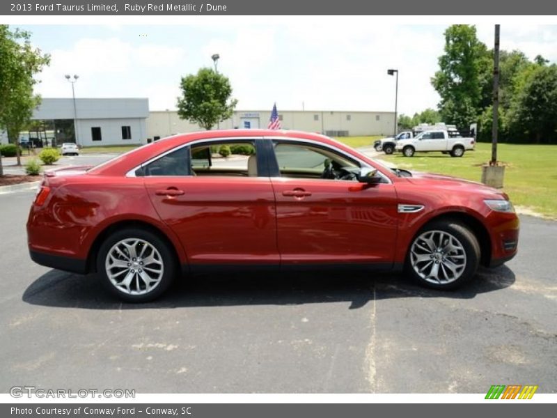 Ruby Red Metallic / Dune 2013 Ford Taurus Limited