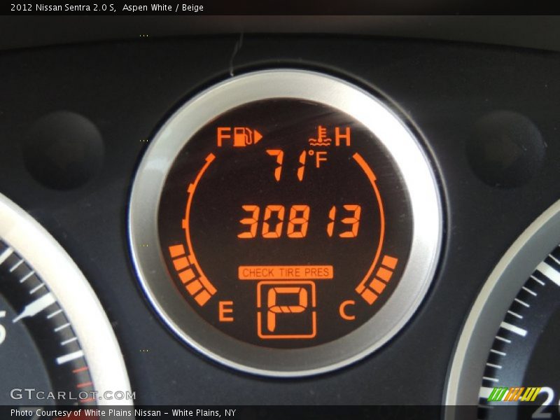 Aspen White / Beige 2012 Nissan Sentra 2.0 S