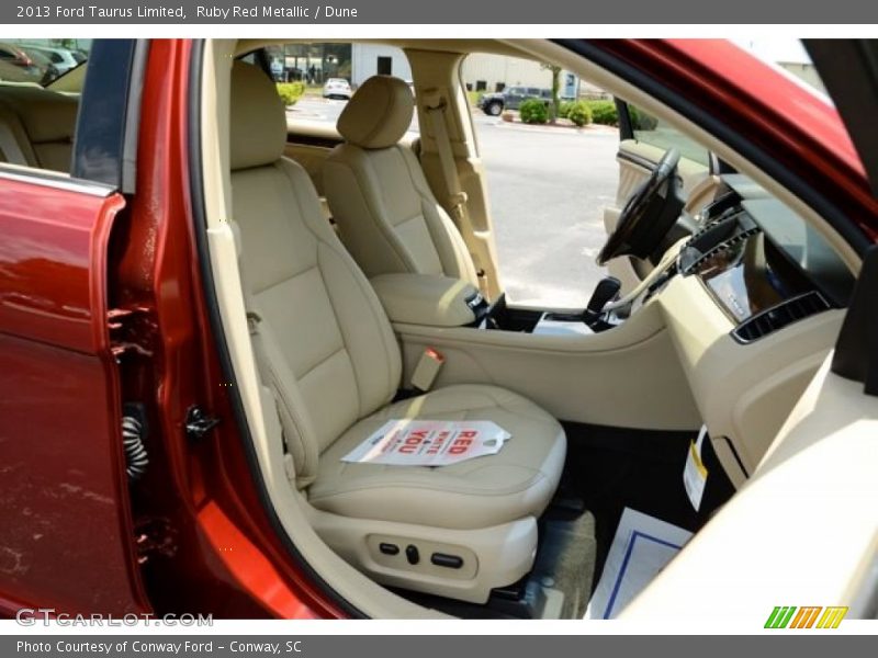 Ruby Red Metallic / Dune 2013 Ford Taurus Limited