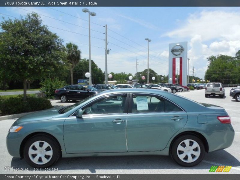 Aloe Green Metallic / Bisque 2009 Toyota Camry LE