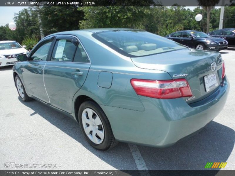 Aloe Green Metallic / Bisque 2009 Toyota Camry LE