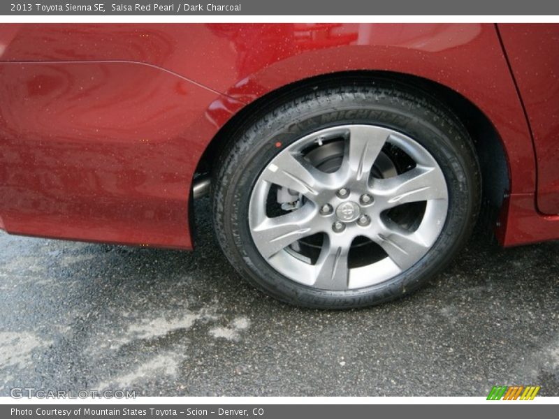 Salsa Red Pearl / Dark Charcoal 2013 Toyota Sienna SE