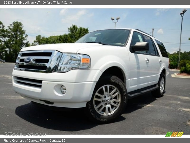 Oxford White / Camel 2013 Ford Expedition XLT