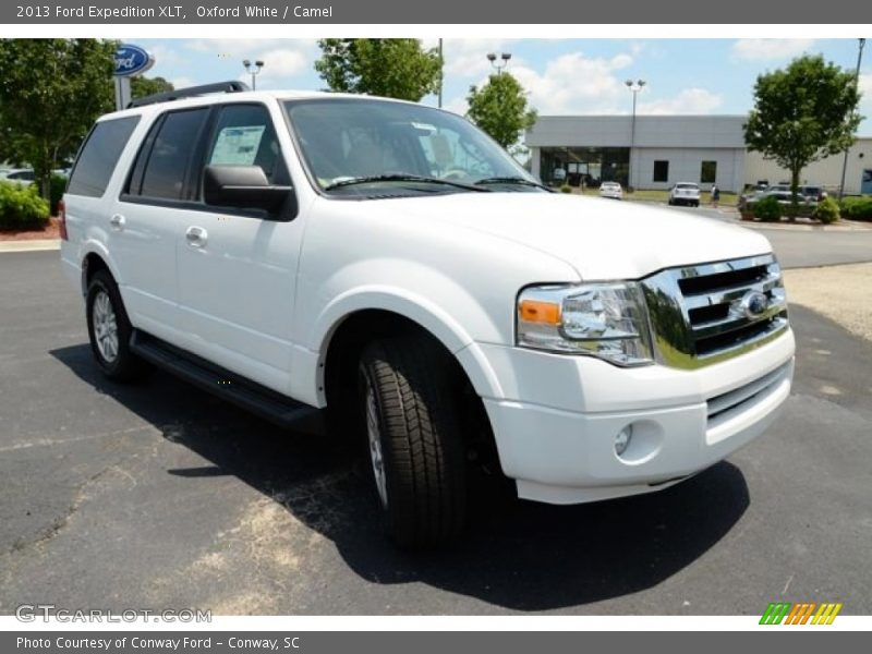 Oxford White / Camel 2013 Ford Expedition XLT