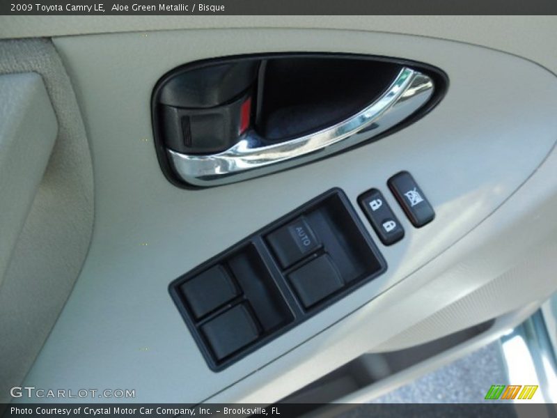 Aloe Green Metallic / Bisque 2009 Toyota Camry LE