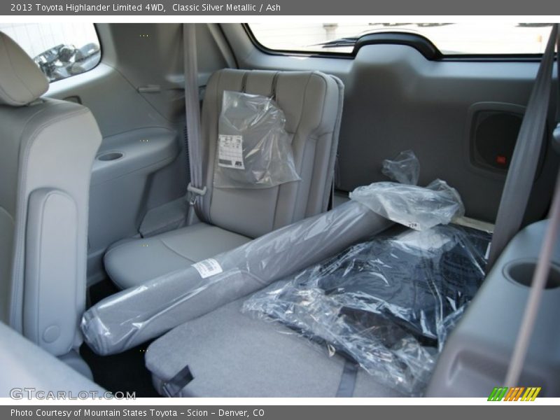 Classic Silver Metallic / Ash 2013 Toyota Highlander Limited 4WD
