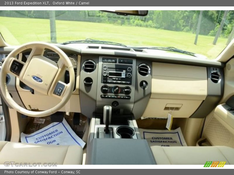 Oxford White / Camel 2013 Ford Expedition XLT
