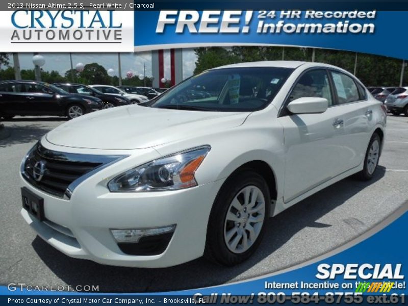 Pearl White / Charcoal 2013 Nissan Altima 2.5 S