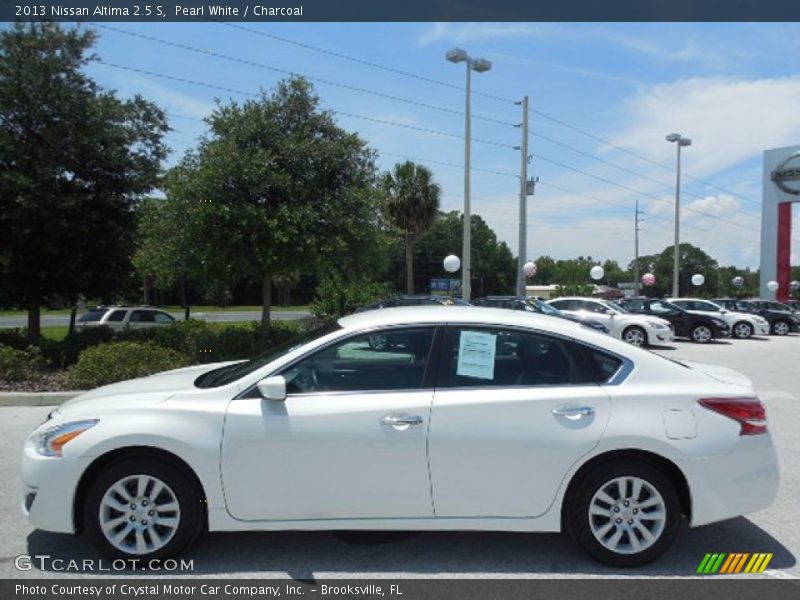 Pearl White / Charcoal 2013 Nissan Altima 2.5 S