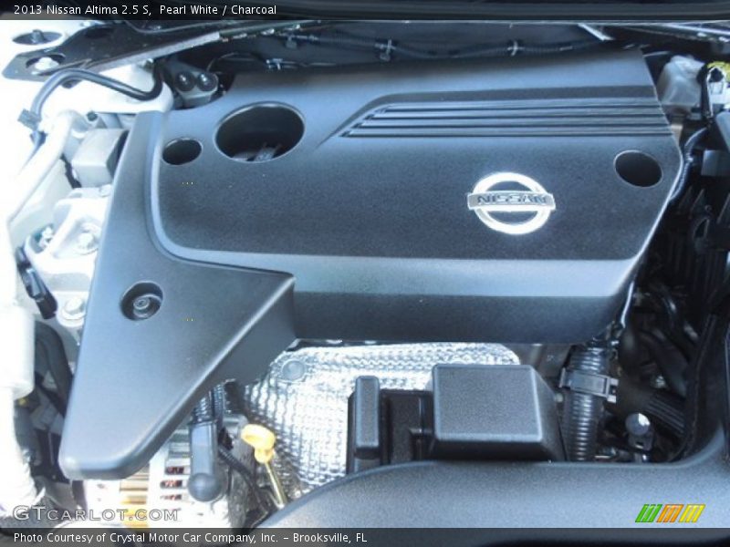 Pearl White / Charcoal 2013 Nissan Altima 2.5 S
