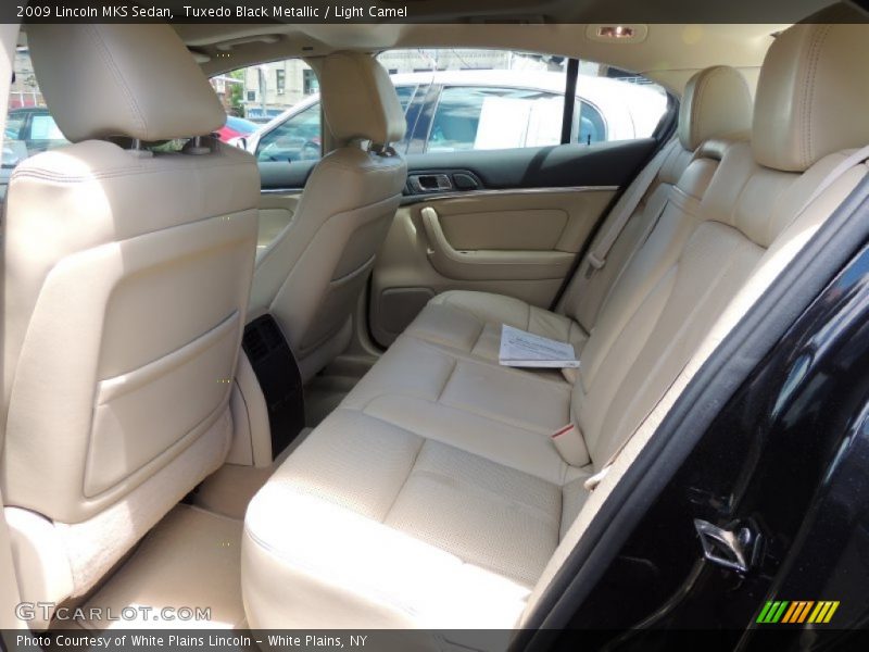 Tuxedo Black Metallic / Light Camel 2009 Lincoln MKS Sedan