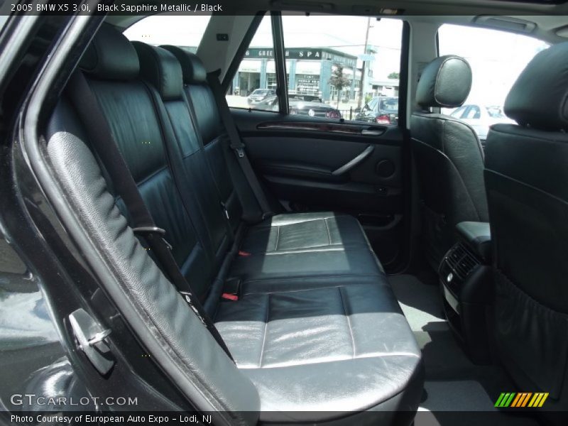 Black Sapphire Metallic / Black 2005 BMW X5 3.0i