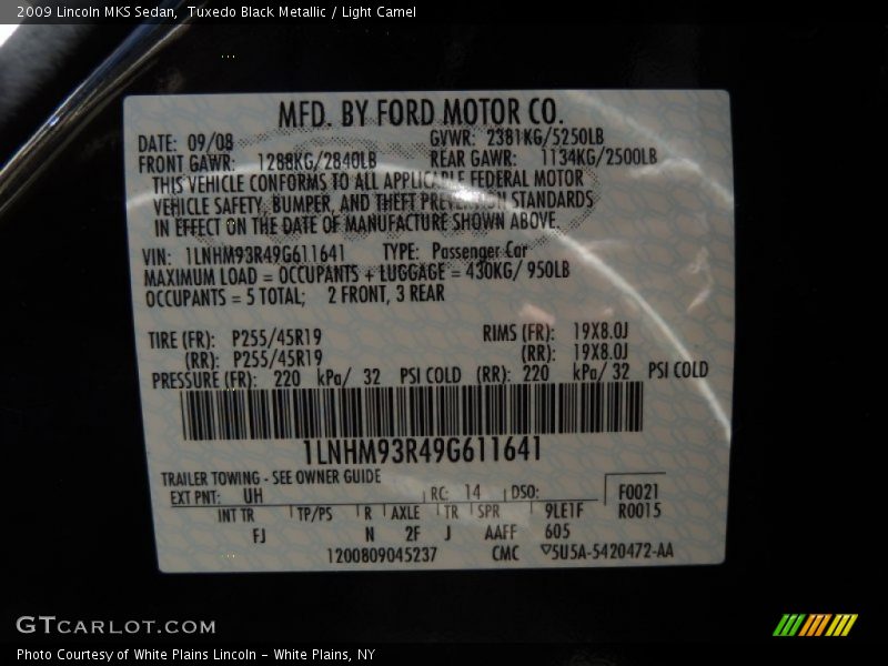 Tuxedo Black Metallic / Light Camel 2009 Lincoln MKS Sedan