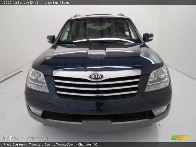 Midnite Blue / Beige 2009 Kia Borrego EX V6