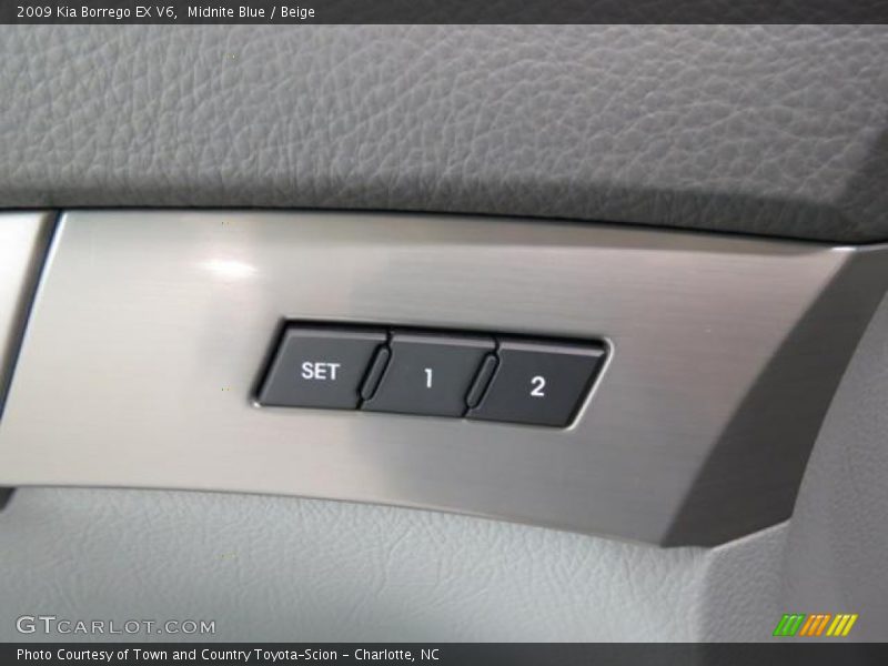 Midnite Blue / Beige 2009 Kia Borrego EX V6