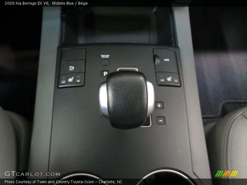 Midnite Blue / Beige 2009 Kia Borrego EX V6