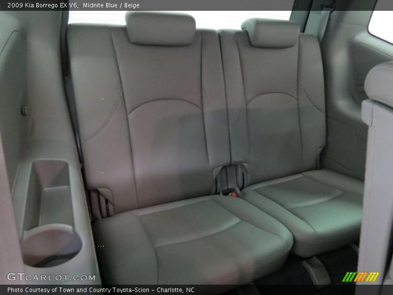 Midnite Blue / Beige 2009 Kia Borrego EX V6