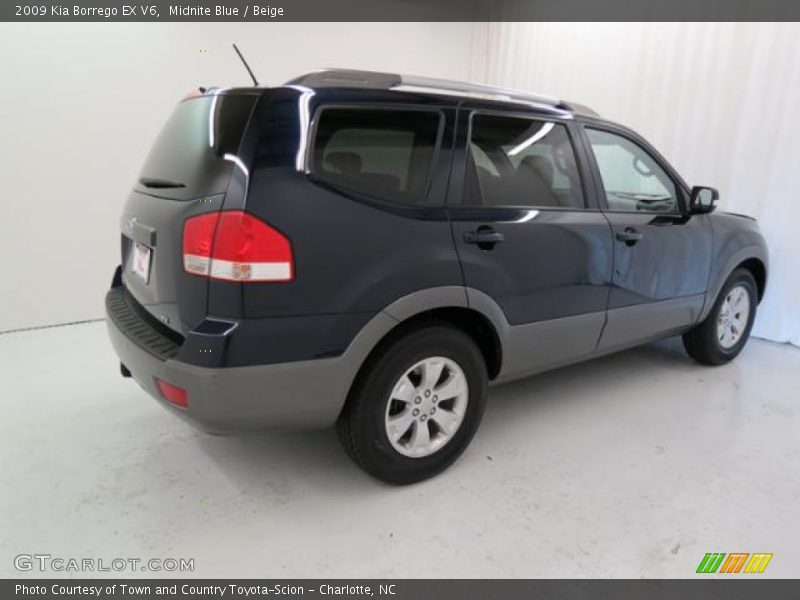 Midnite Blue / Beige 2009 Kia Borrego EX V6