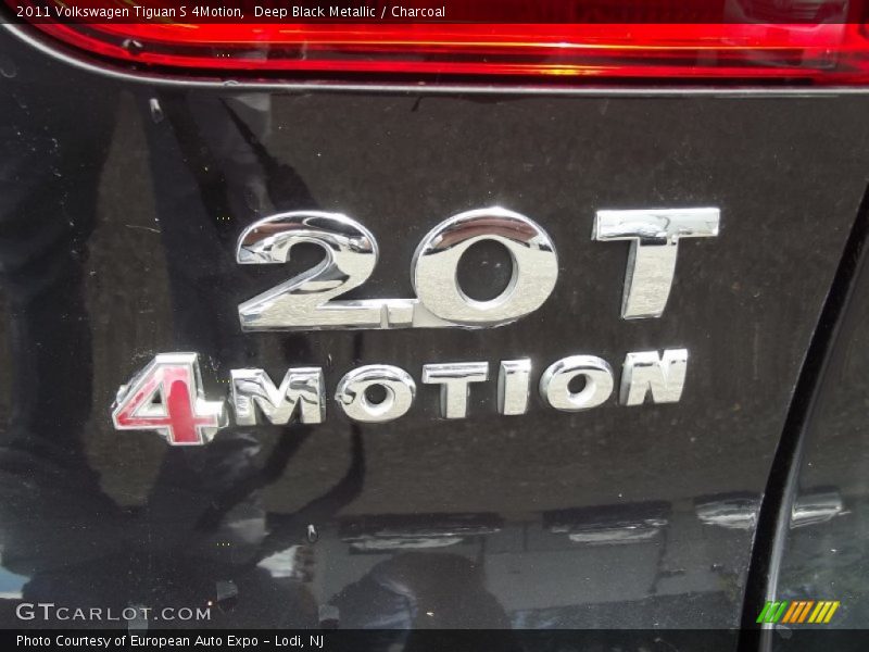 Deep Black Metallic / Charcoal 2011 Volkswagen Tiguan S 4Motion