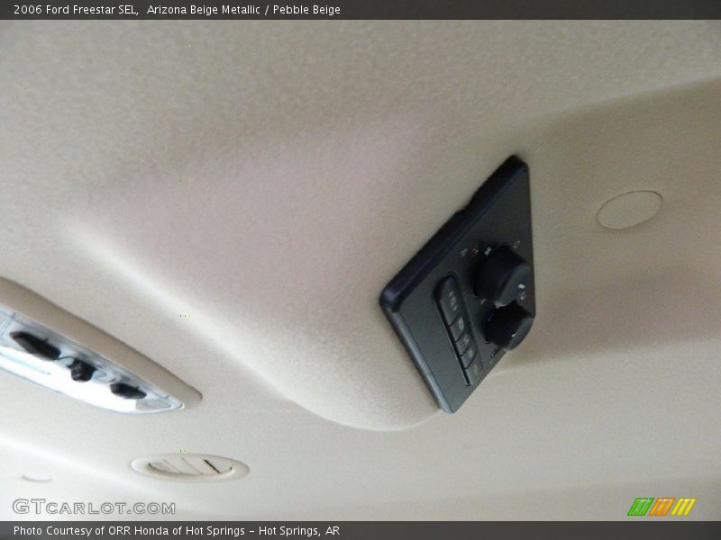 Arizona Beige Metallic / Pebble Beige 2006 Ford Freestar SEL
