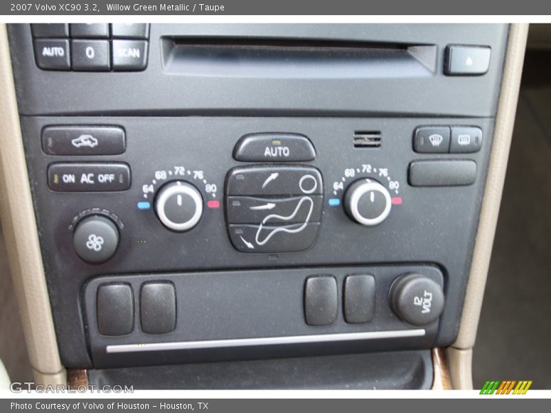 Willow Green Metallic / Taupe 2007 Volvo XC90 3.2