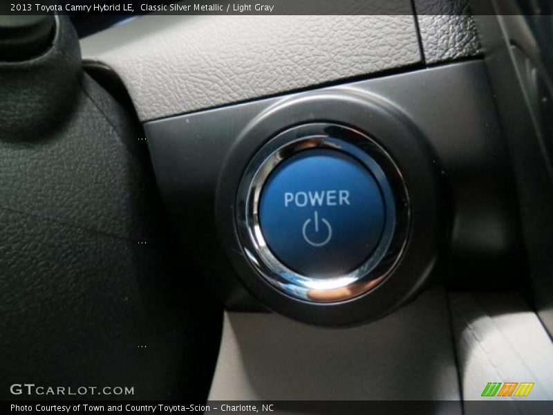 Classic Silver Metallic / Light Gray 2013 Toyota Camry Hybrid LE