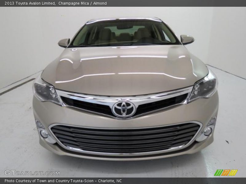 Champagne Mica / Almond 2013 Toyota Avalon Limited