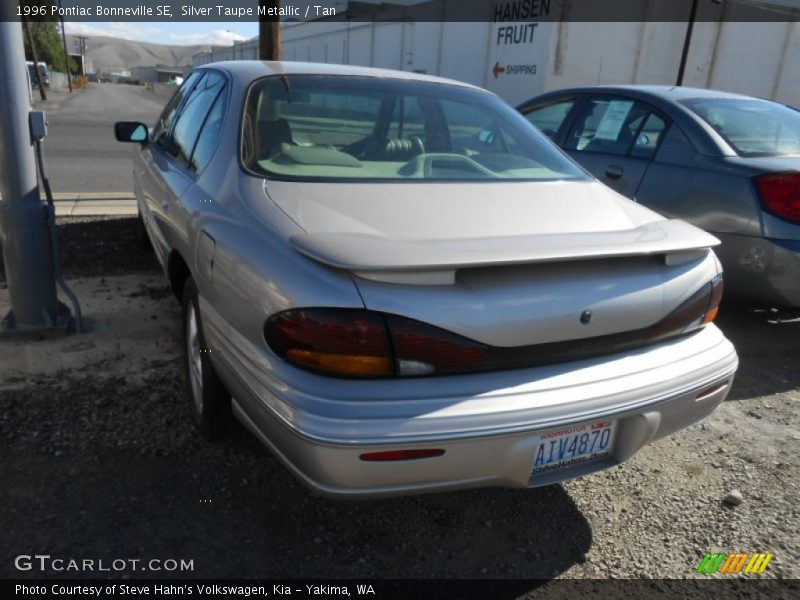 Silver Taupe Metallic / Tan 1996 Pontiac Bonneville SE