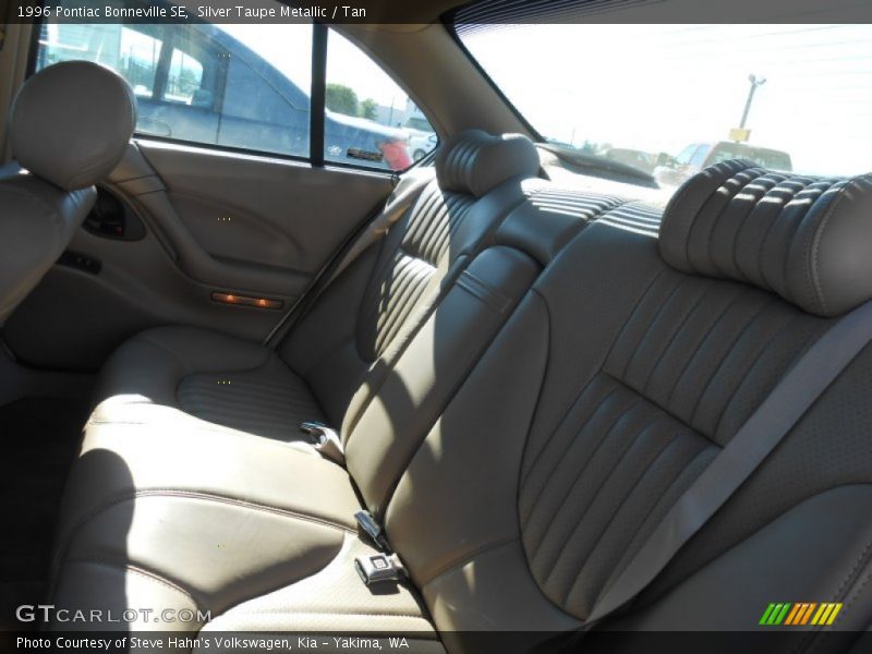 Silver Taupe Metallic / Tan 1996 Pontiac Bonneville SE
