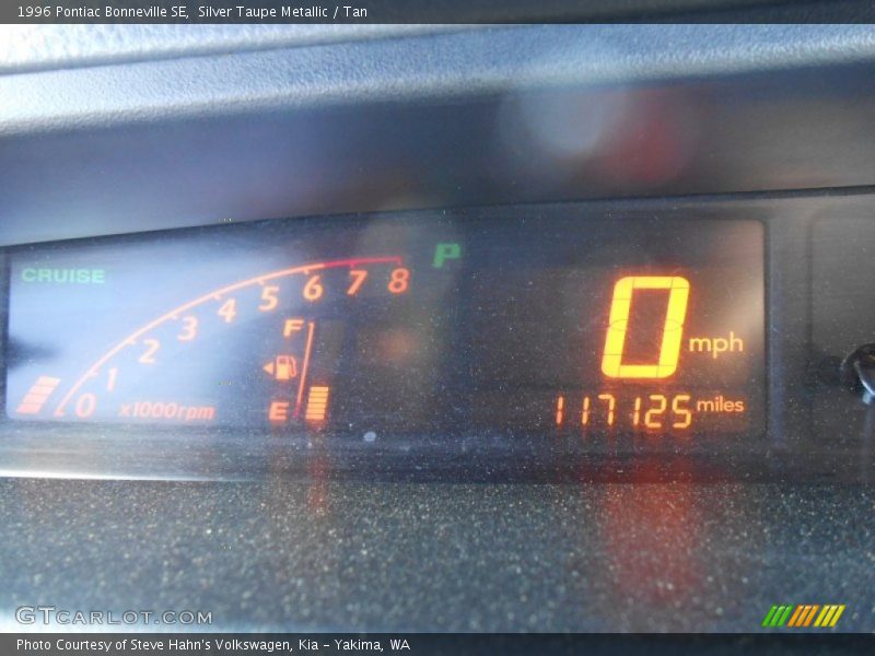 Silver Taupe Metallic / Tan 1996 Pontiac Bonneville SE