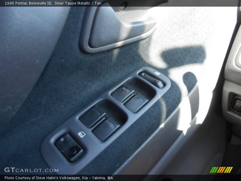 Silver Taupe Metallic / Tan 1996 Pontiac Bonneville SE