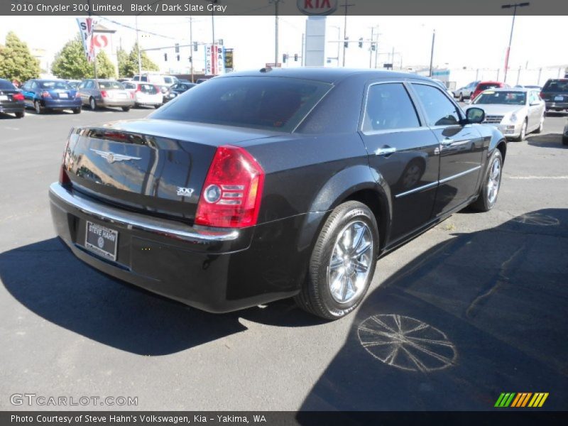 Black / Dark Slate Gray 2010 Chrysler 300 Limited