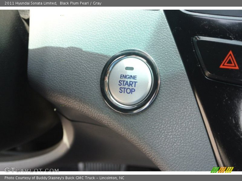 Black Plum Pearl / Gray 2011 Hyundai Sonata Limited