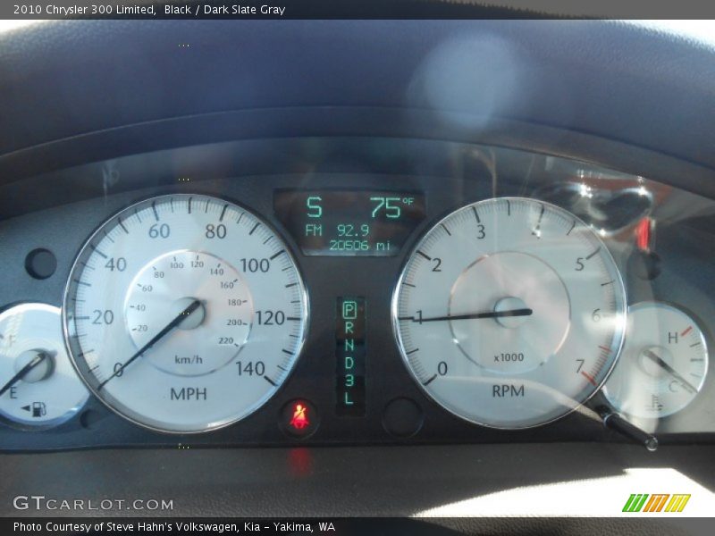 Black / Dark Slate Gray 2010 Chrysler 300 Limited